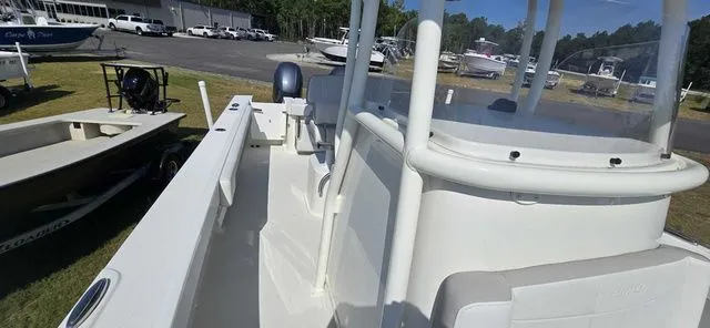 Slide: The Image of Parker Marine 2501 Parker 2022 - 94