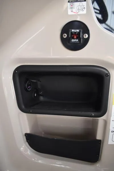 Slide: The Image of Control panel of 2025 Lowe LS190 boat with run/off switch. - 22