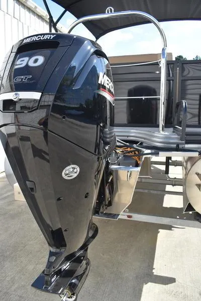 Slide: The Image of 2025 Lowe LS190 boat with Mercury 90 GT outboard motor. - 5