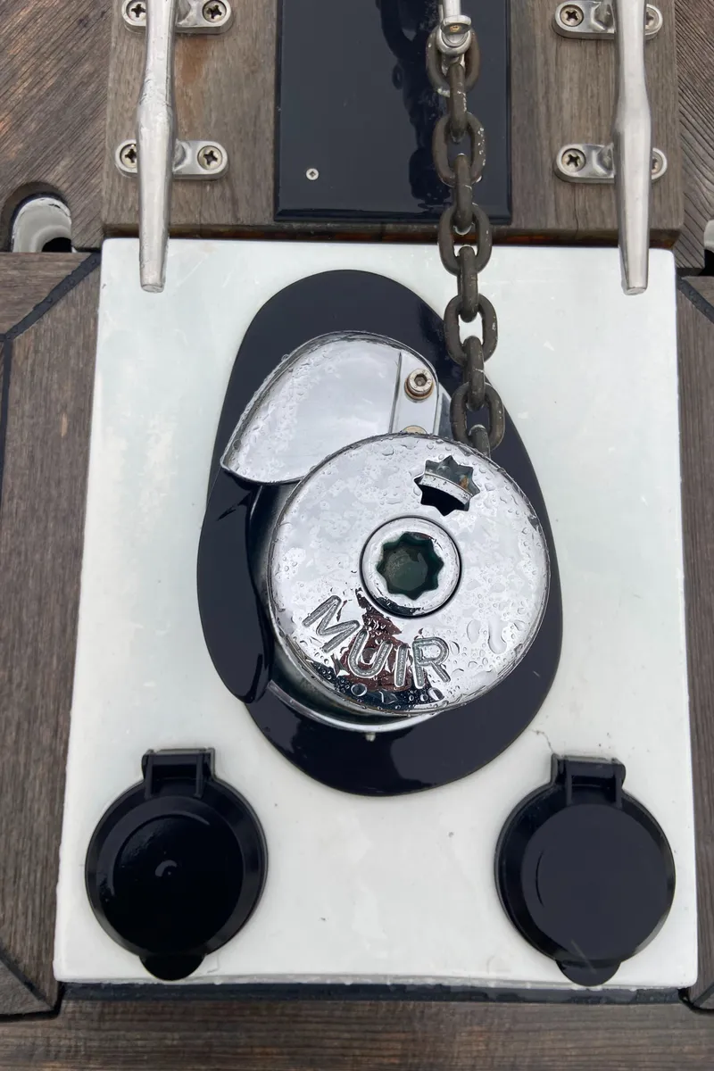 Slide: The Image of Anchor windlass on 2011 Sabre Custom Yachtfish deck. - 15