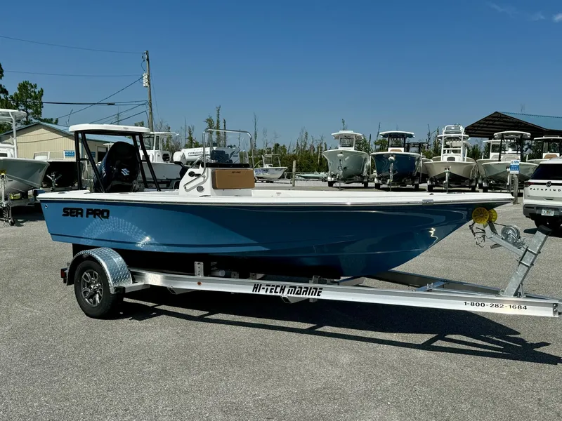 Slide: The Image of Sea Pro 172 Bay 2025 - 14