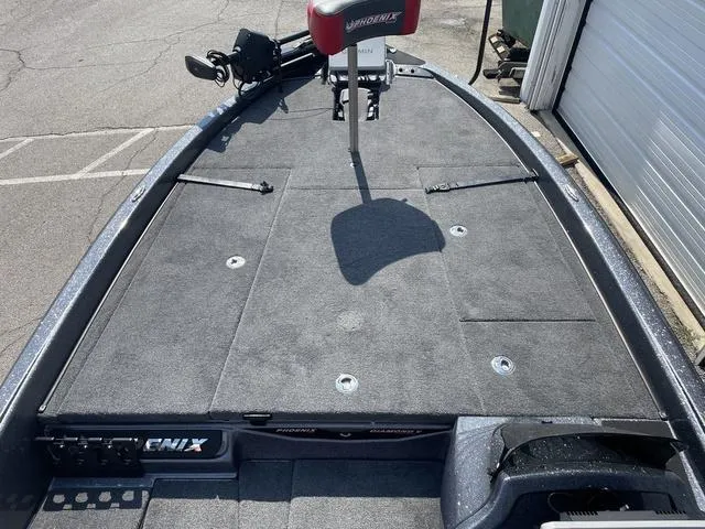 Slide: The Image of Phoenix Bass Boat 921 Elite 2025 - 10