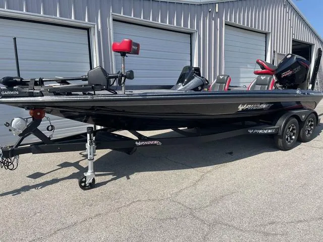 Slide: The Image of Phoenix Bass Boat 921 Elite 2025 - 5