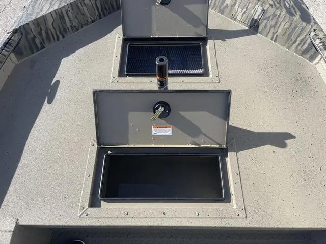 Slide: The Image of SeaArk Shadow 18 SC 2024 - 9