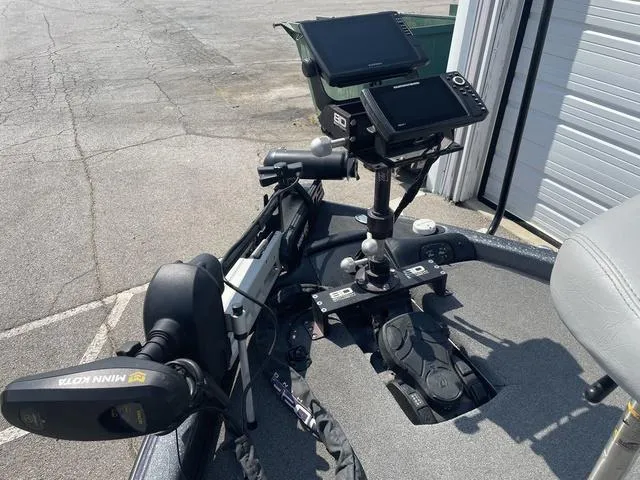 Slide: The Image of 2022 Phoenix 919 Pro XP boat with Minn Kota trolling motor and advanced navigation system. - 13