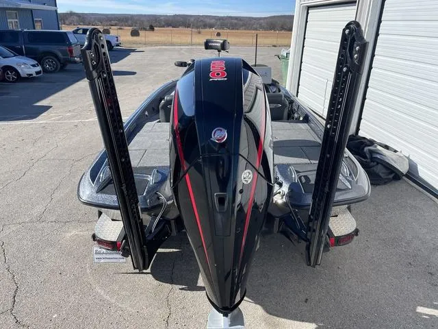 Slide: The Image of Phoenix Bass Boat 920 Elite 2022 - 4