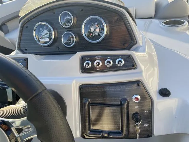 Slide: The Image of Lowe SS230W 2024 - 15