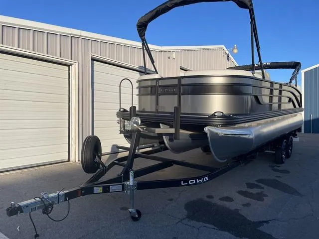 Slide: The Image of Lowe SS230W 2024 - 5