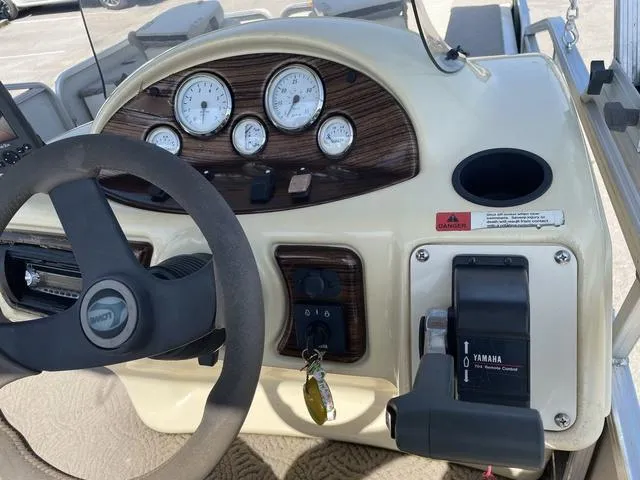 Slide: The Image of Lowe Trinidad 204 2003 - 12