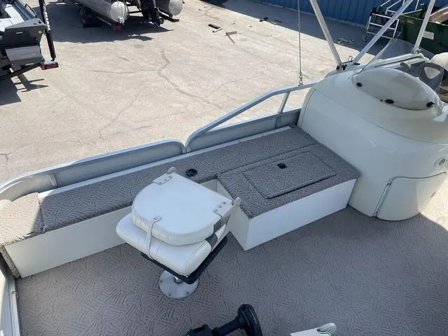 Slide: The Image of Lowe Trinidad 204 2003 - 15