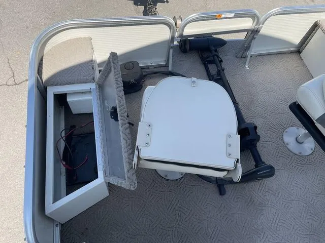 Slide: The Image of Lowe Trinidad 204 2003 - 18