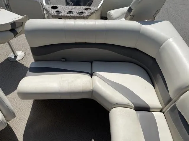 Slide: The Image of Lowe Trinidad 204 2003 - 7