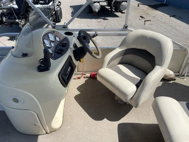 Slide: The Image of Lowe Trinidad 204 2003 - 8