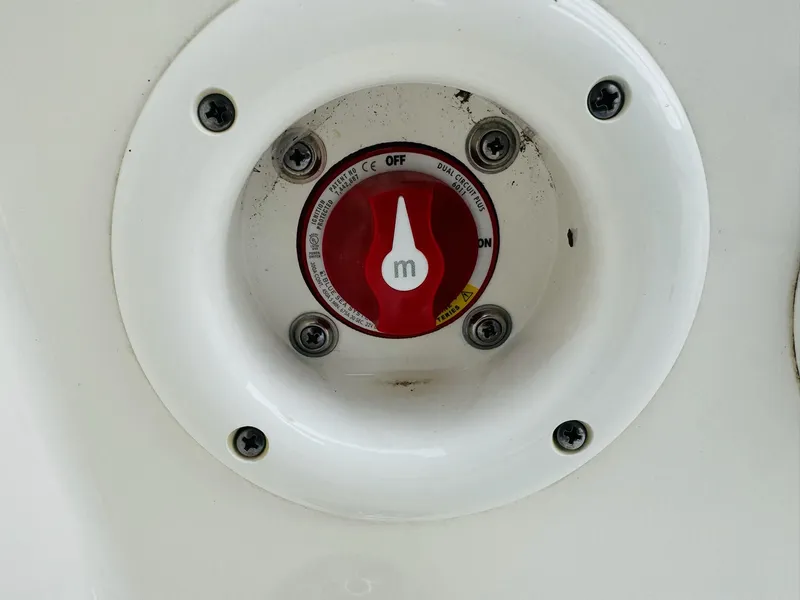 Slide: The Image of NauticStar 2102 Legacy 2022 - 51