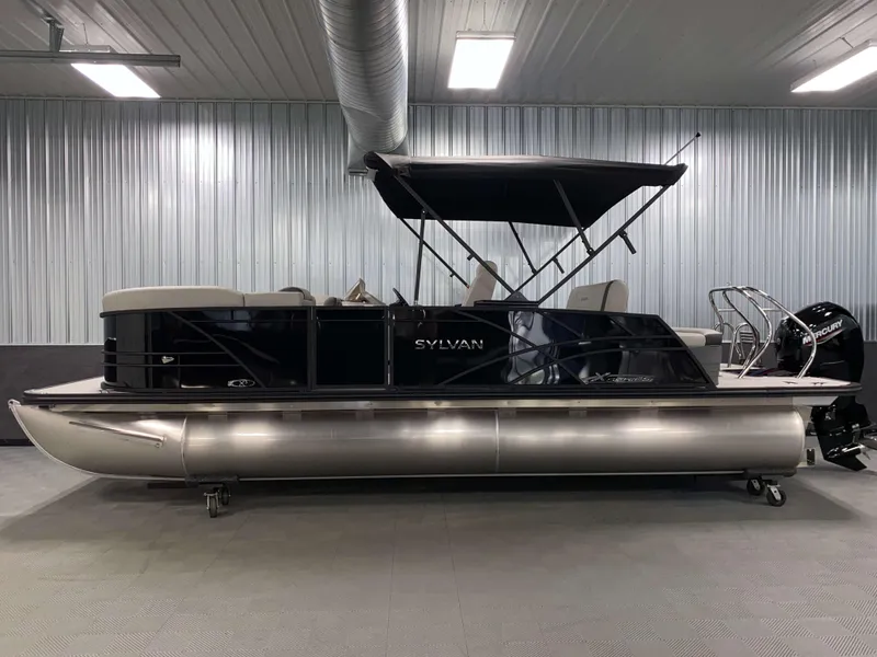 Slide: The Image of 2025 Sylvan Mirage X3 CLZ DH Tritoon with Mercury 150HP in showroom. - 17