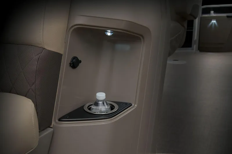 Slide: The Image of Manufacturer Provided Image: Sun Tracker SportFish 20 DLX - 60