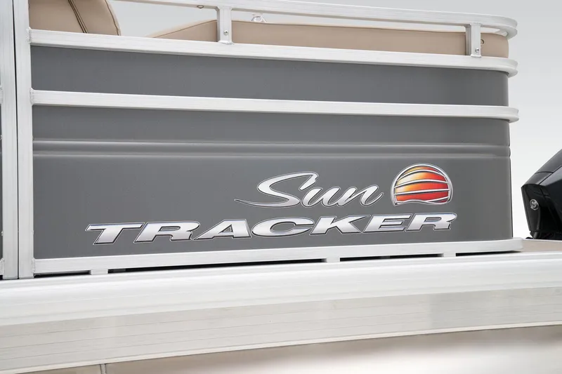Slide: The Image of Manufacturer Provided Image: Party Barge 22 RF XP3 - 15