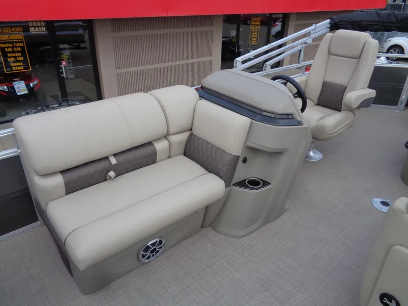 Slide: The Image of Sun Tracker Fishin' Barge 22 DLX 2025 - 80