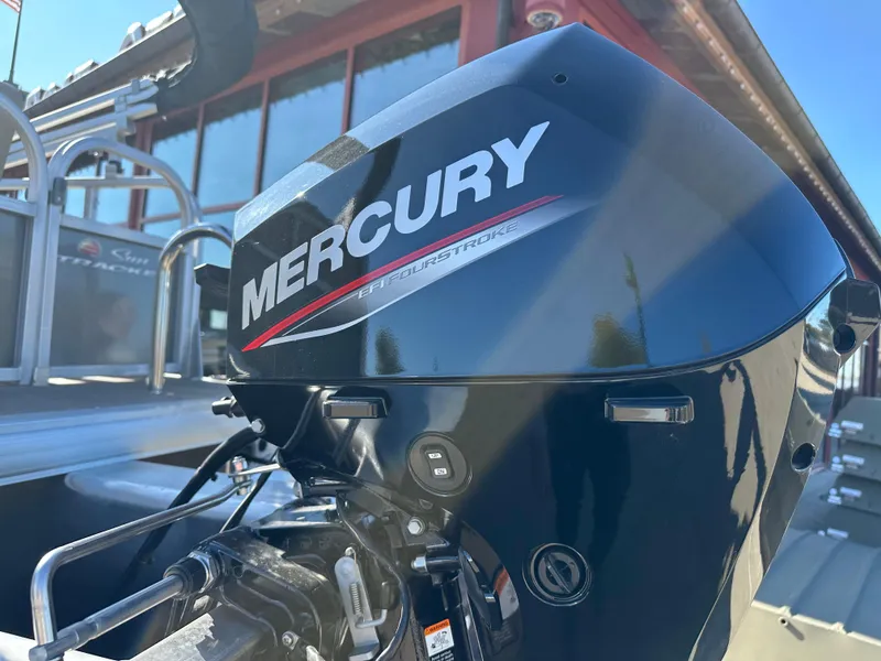 Slide: The Image of Mercury outboard motor on 2025 Sun Tracker Party Barge 16 DLX pontoon boat. - 4