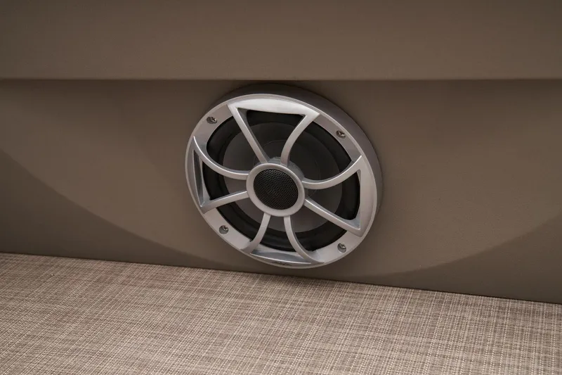 Slide: The Image of Manufacturer Provided Image: Party Barge 22 RF XP3 - 64