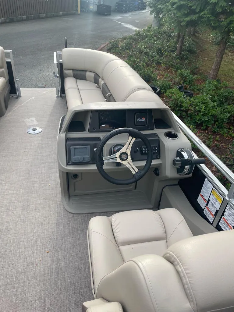 Slide: The Image of Manufacturer Provided Image - 86