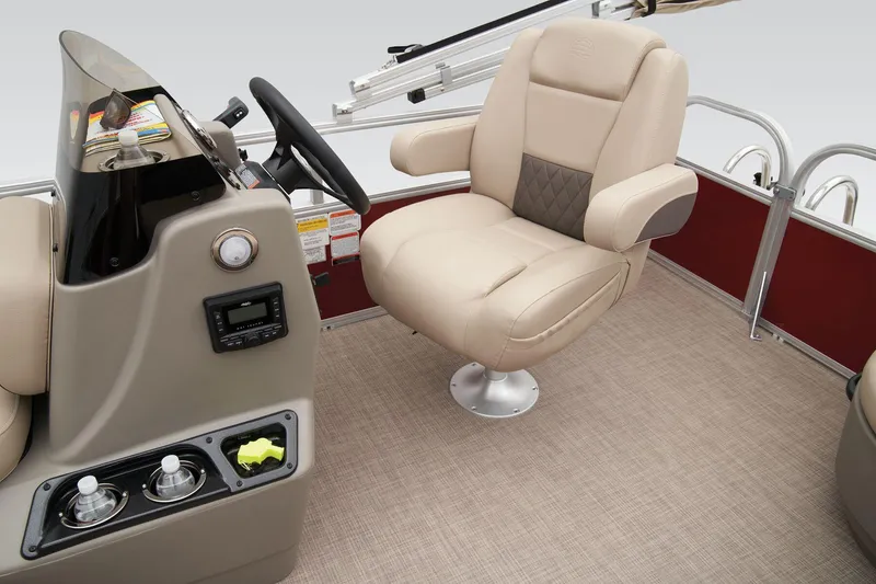 Slide: The Image of Manufacturer Provided Image: Sun Tracker Bass Buggy 16 XL Select - 40