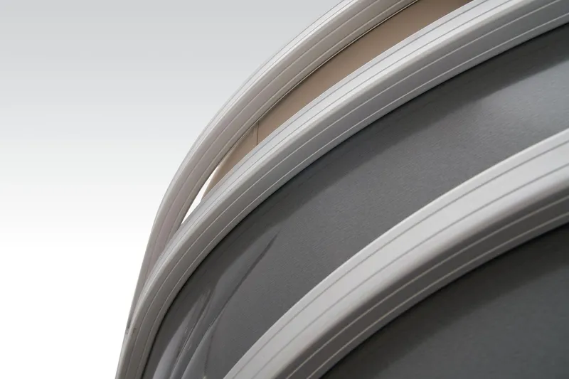 Slide: The Image of Sun Tracker Party Barge 22 RF XP3 2025 - 18