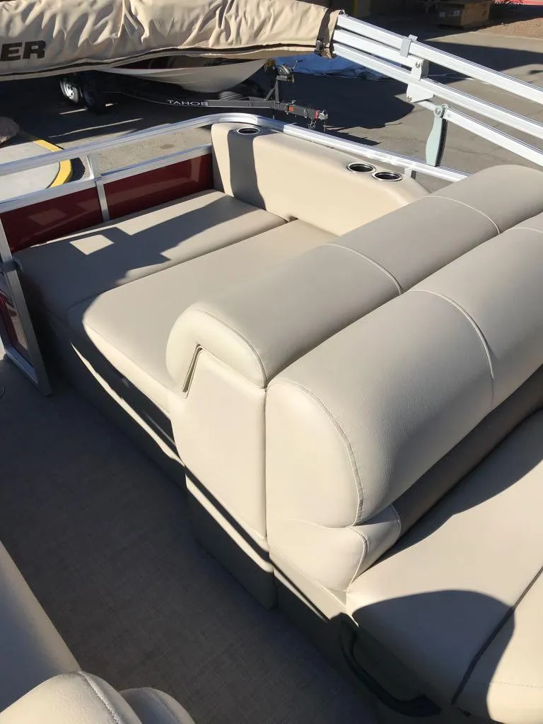 Slide: The Image of 2025 Sun Tracker Party Barge 22 RF XP3 with beige seating. - 13