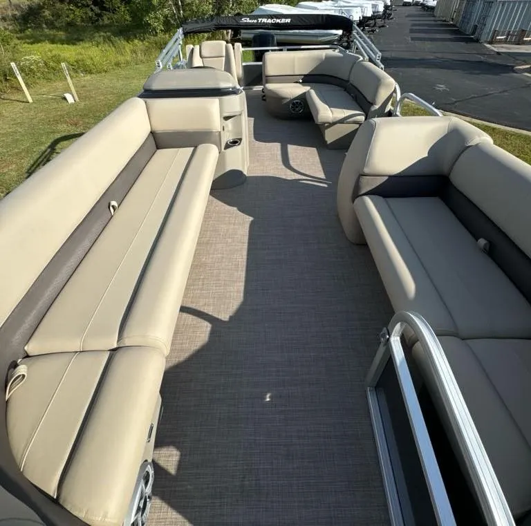 Slide: The Image of 2025 Sun Tracker Party Barge 18 DLX with spacious seating and modern design. - 7