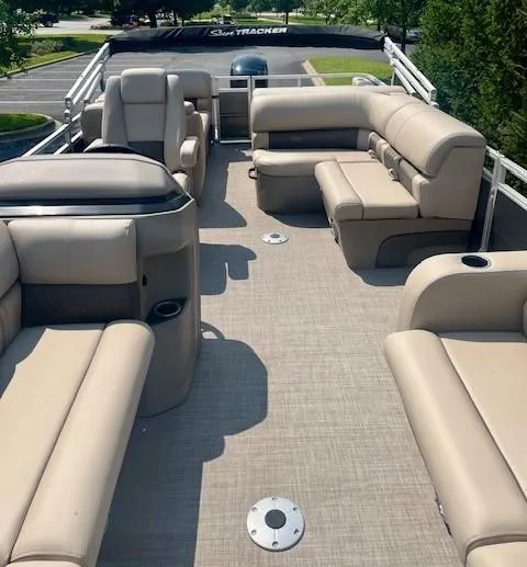 Slide: The Image of 2025 Sun Tracker Party Barge 22 RF DLX with spacious seating and modern design. - 4