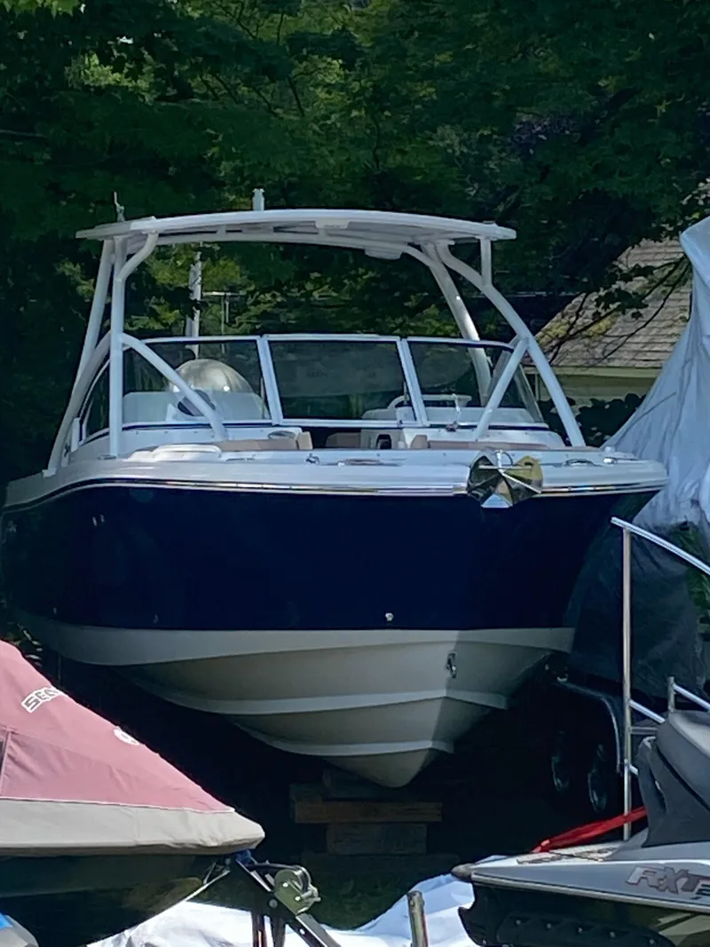 Slide: The Image of Edgewater 248 CX 2024 - 0