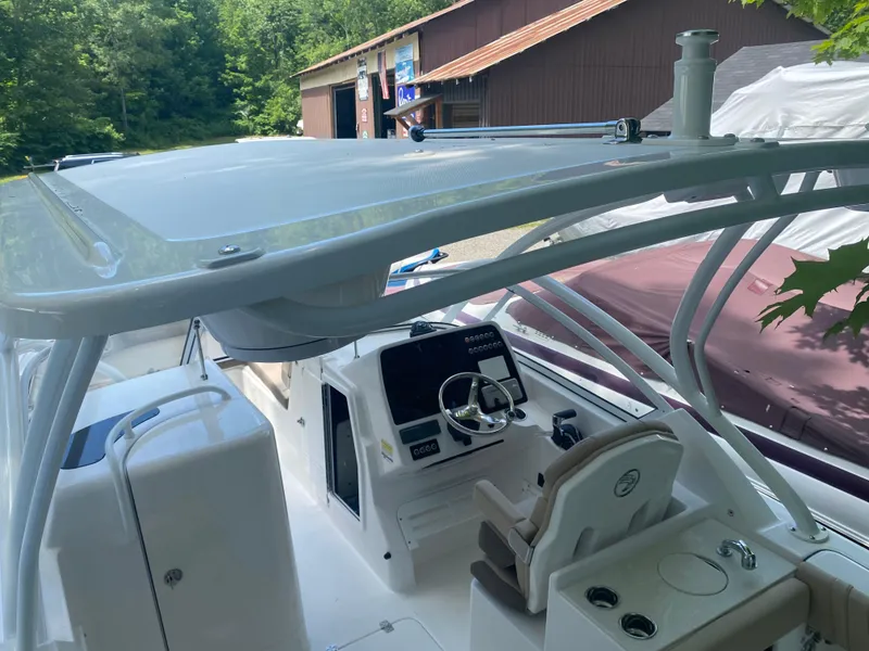 Slide: The Image of Edgewater 248 CX 2024 - 4