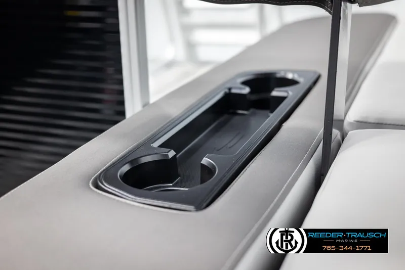 Slide: The Image of Cup holder on 2025 Bennington 21 SSBSE boat, featuring sleek design and modern amenities. - 38