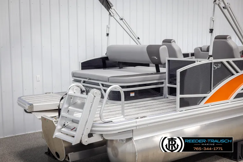 Slide: The Image of 2025 Bennington 21 SSBSE pontoon boat with sleek seating and modern design. - 43