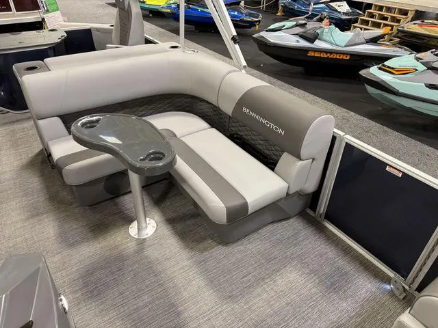 Slide: The Image of Bennington S Fishing 22 SS Pontoon 2025 - 9