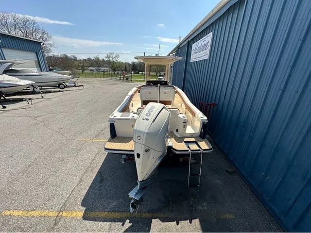 Slide: The Image of Scout 240 XSF 2025 - 38