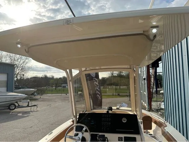 Slide: The Image of Scout 240 XSF 2025 - 45