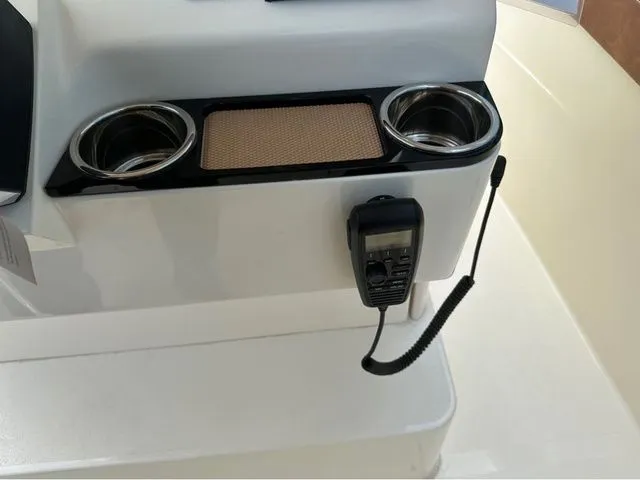 Slide: The Image of Scout 240 XSF 2025 - 59