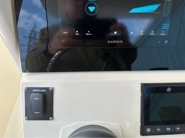 Slide: The Image of Scout 240 XSF 2025 - 60