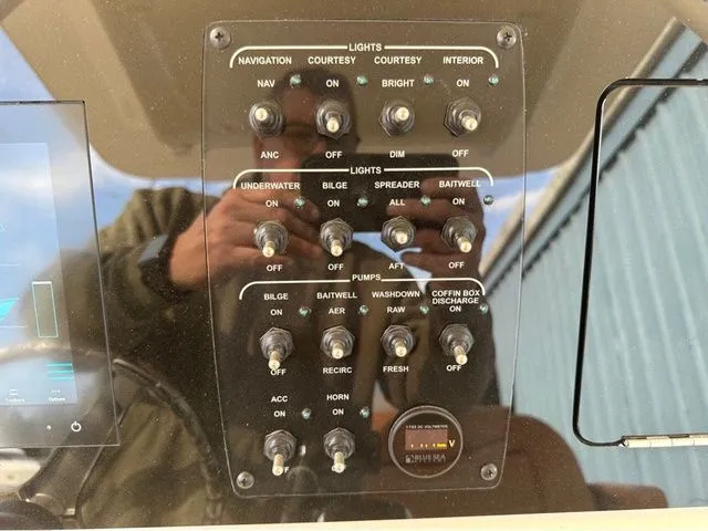 Slide: The Image of Scout 240 XSF 2025 - 62