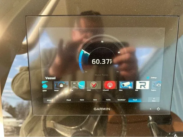 Slide: The Image of Scout 240 XSF 2025 - 64