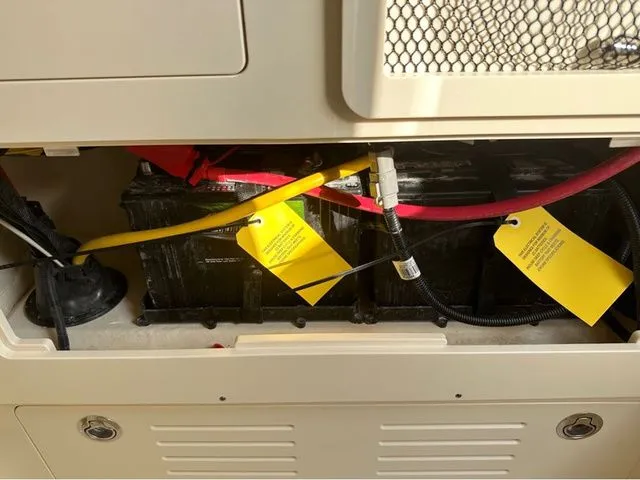 Slide: The Image of Scout 240 XSF 2025 - 75