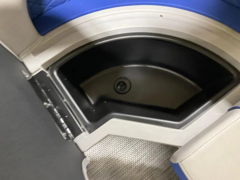 Slide: The Image of 2023 Bennington 21LSB pontoon boat interior with plush seating and modern dashboard. - 6