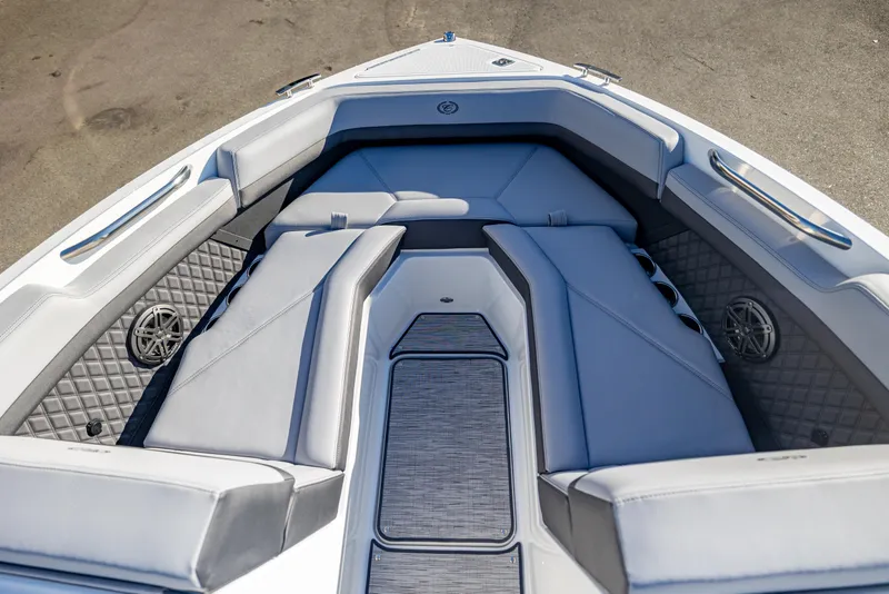 Slide: The Image of Cobalt R4 2025 - 18