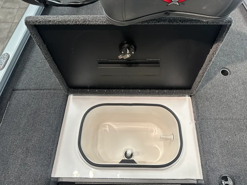 Slide: The Image of Vexus Defender 181 2026 - 7