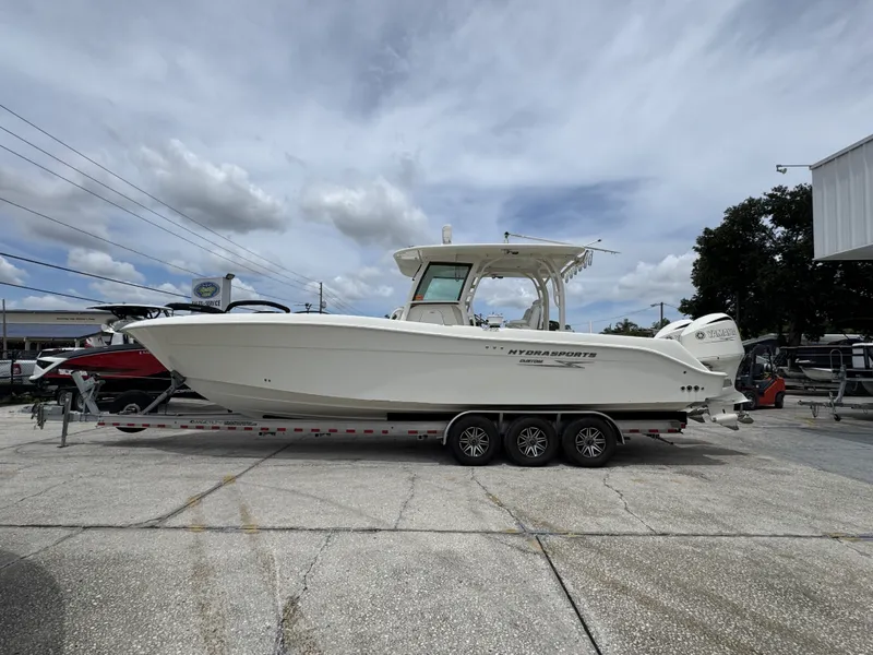Slide: The Image of Hydra Sports 3400 CC 2016 - 8