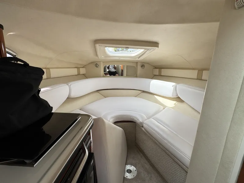 Slide: The Image of Sea Ray 240 Sundancer 2007 - 20