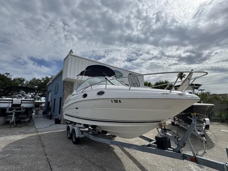The Image of Sea Ray 240 Sundancer 2007 - 0