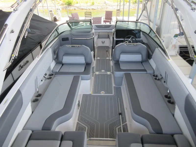 Slide: The Image of Regal LS6 2025 - 9