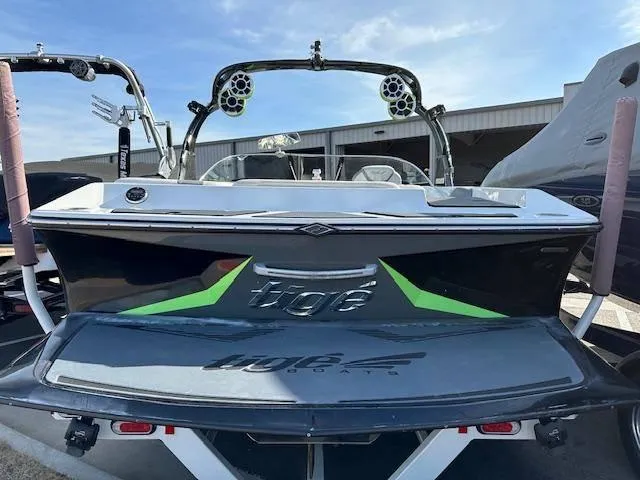 Slide: The Image of Tigé RZ2 2013 - 12